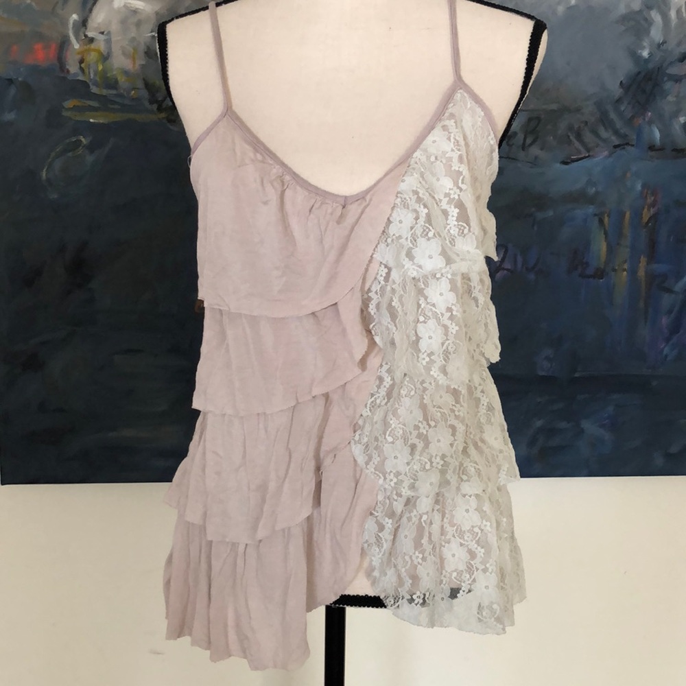 Gorgeous layered tank top with lace